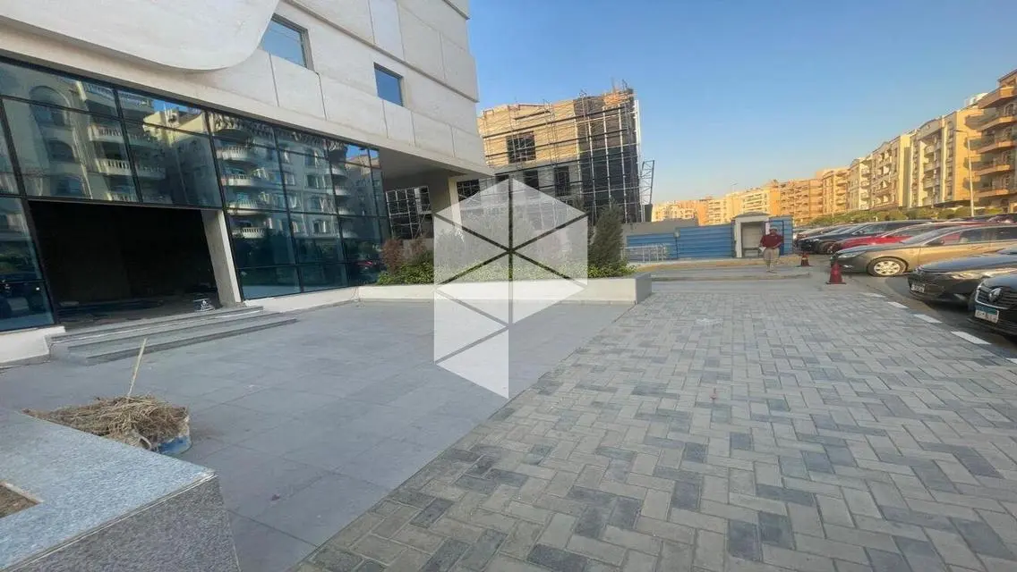 Office for Rent in Ozone Mall New Cairo