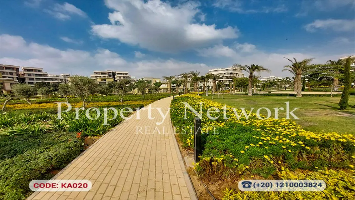 شقة فاخرة بمساحة كبيرة وإطلالة مميزة