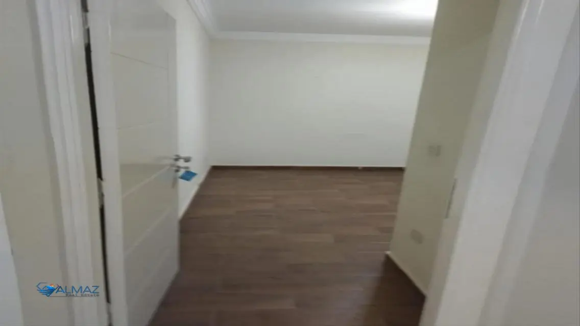 Apartment for sale with garden in North Lotus