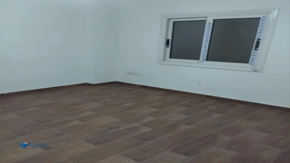Apartment for sale with garden in North Lotus