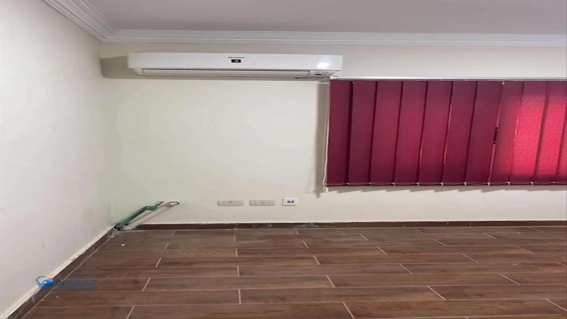 Apartment for sale with garden in North Lotus