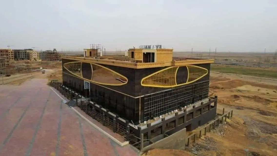 Luxury Apartment for Sale with Spacious Living
