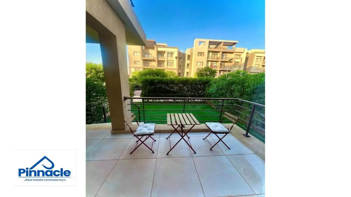 Fully furnished apartment with garden 100 m