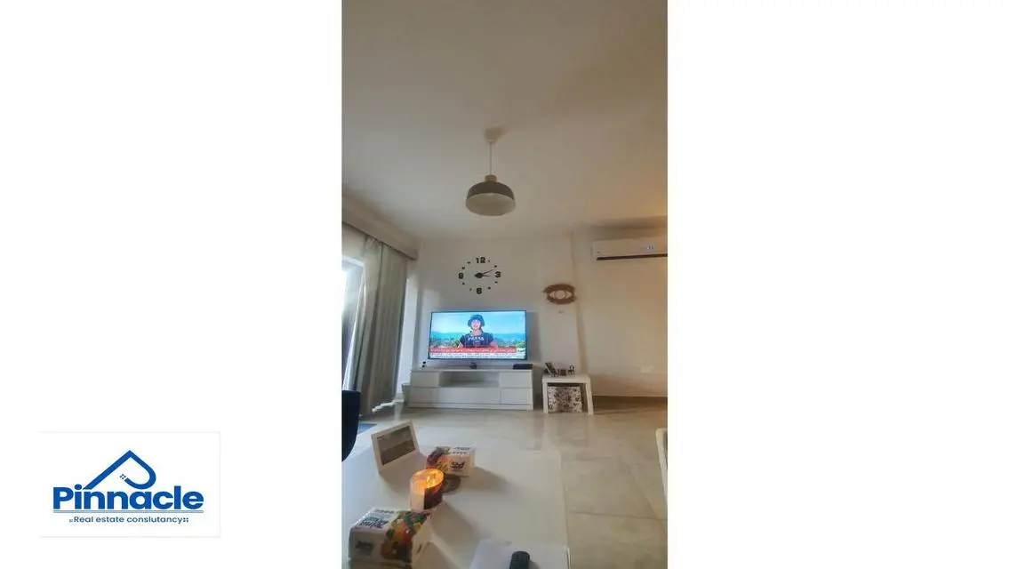 Fully furnished apartment with garden 100 m
