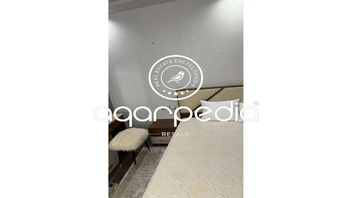 Luxury Apartment with Modern Design and Amenities in the Heart of the City