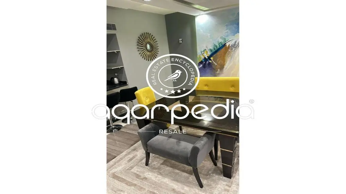 Luxury Apartment with Modern Design and Amenities in the Heart of the City