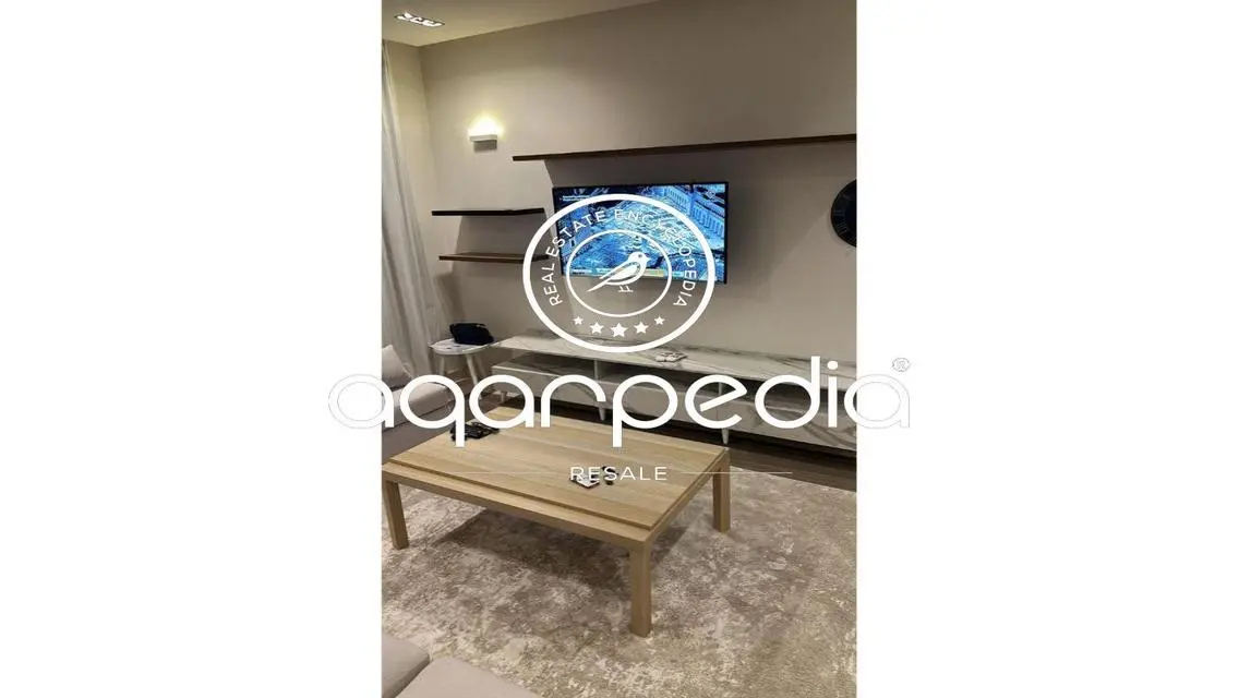 Luxury Apartment with Modern Design and Amenities in the Heart of the City
