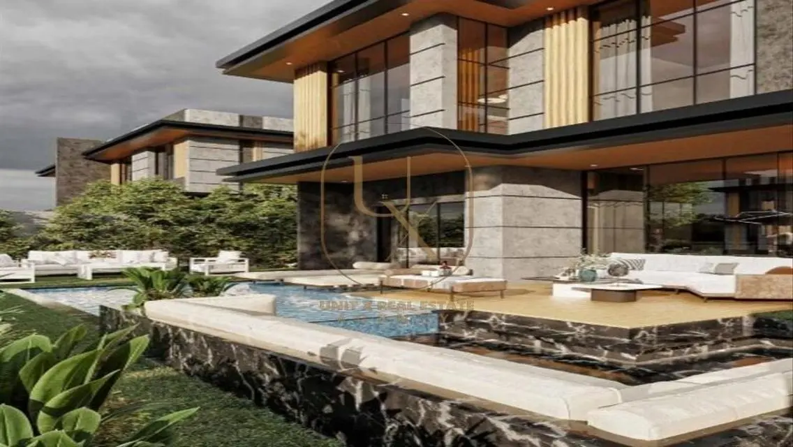 Luxury Villa for Sale with Spacious Design