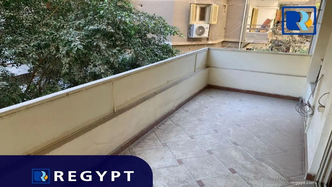Stunning 250 sqm Apartment in an Ideal Location