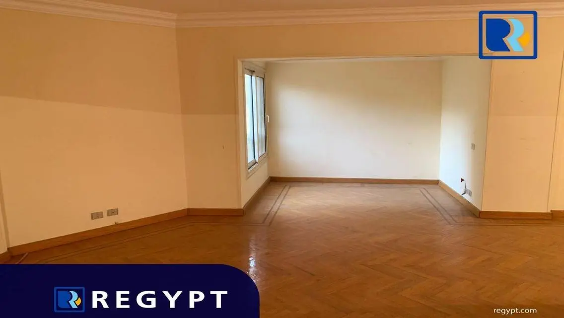 Stunning 250 sqm Apartment in an Ideal Location