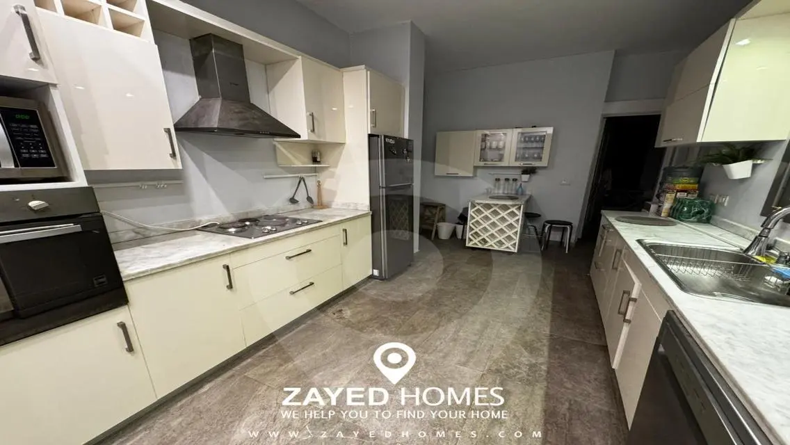 Furnished townhouse for rent - Beverly Hills