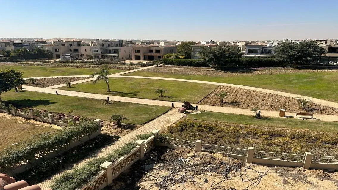 شقة فاخرة للبيع في القاهرة