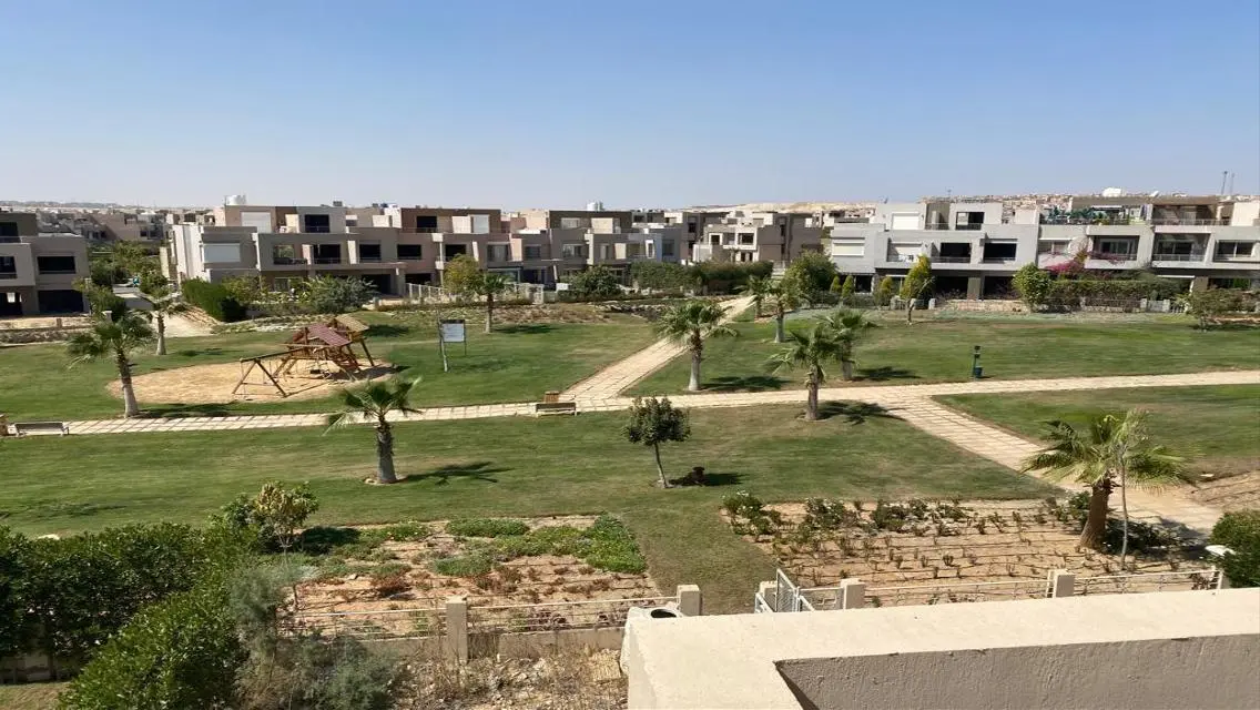 شقة فاخرة للبيع في القاهرة