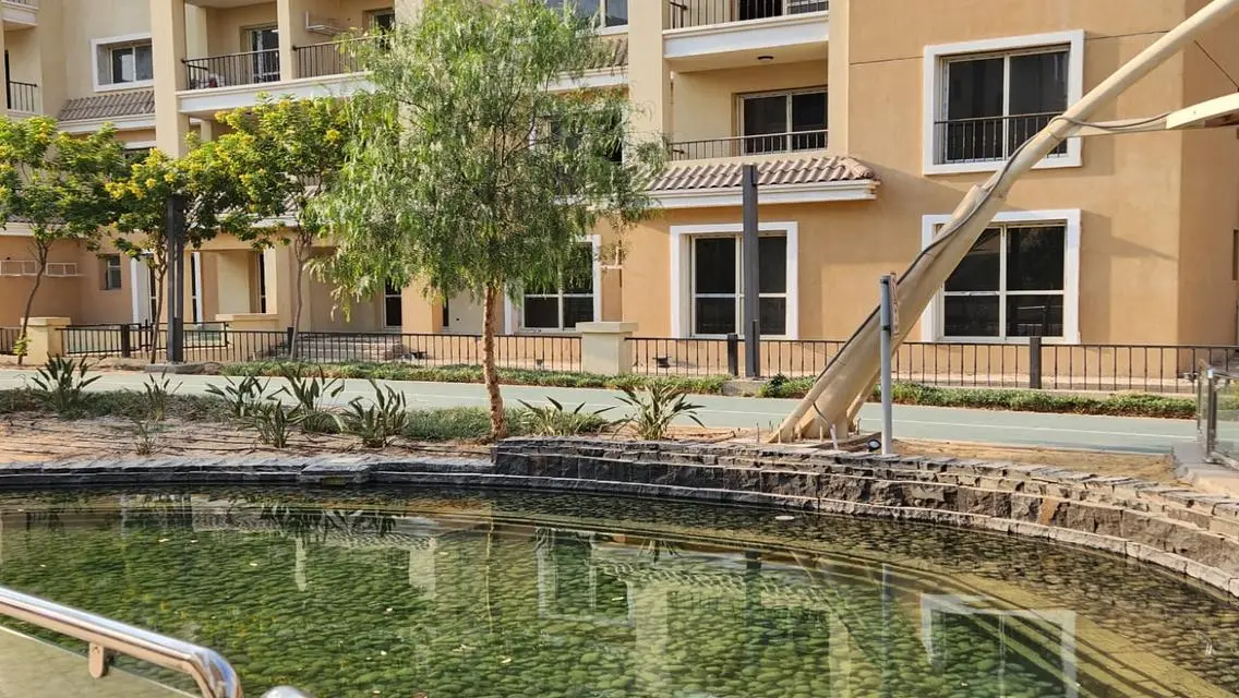 APT  in Sarai with a Green View &amp; Private Garde