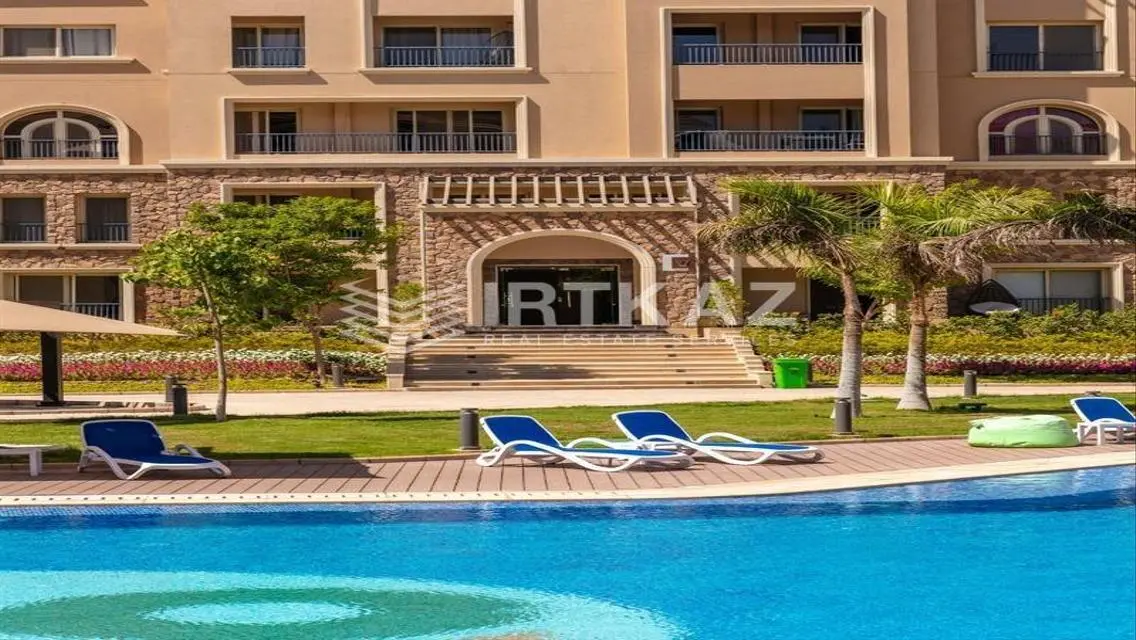 Luxury Villa for Sale with 90 Square Meters in a Prime Location
