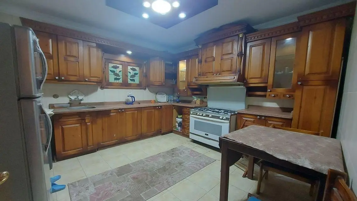 شقة للبيع في قلب المدينة - 5500000 جنيه