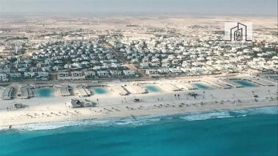 بيت راقي بإطلالة رائعة على البحيرات