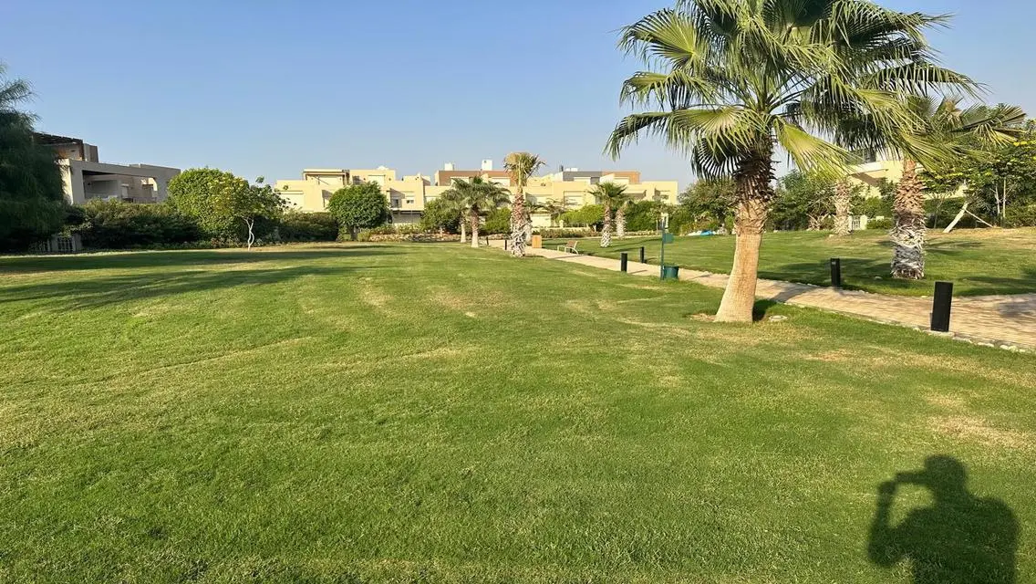 High End Finishing-Fabulous View-Corner House