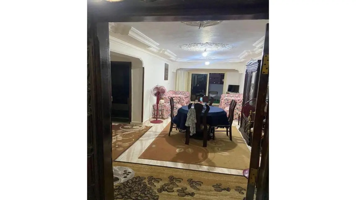 روف فاخر للبيع في العجمي، الإسكندرية