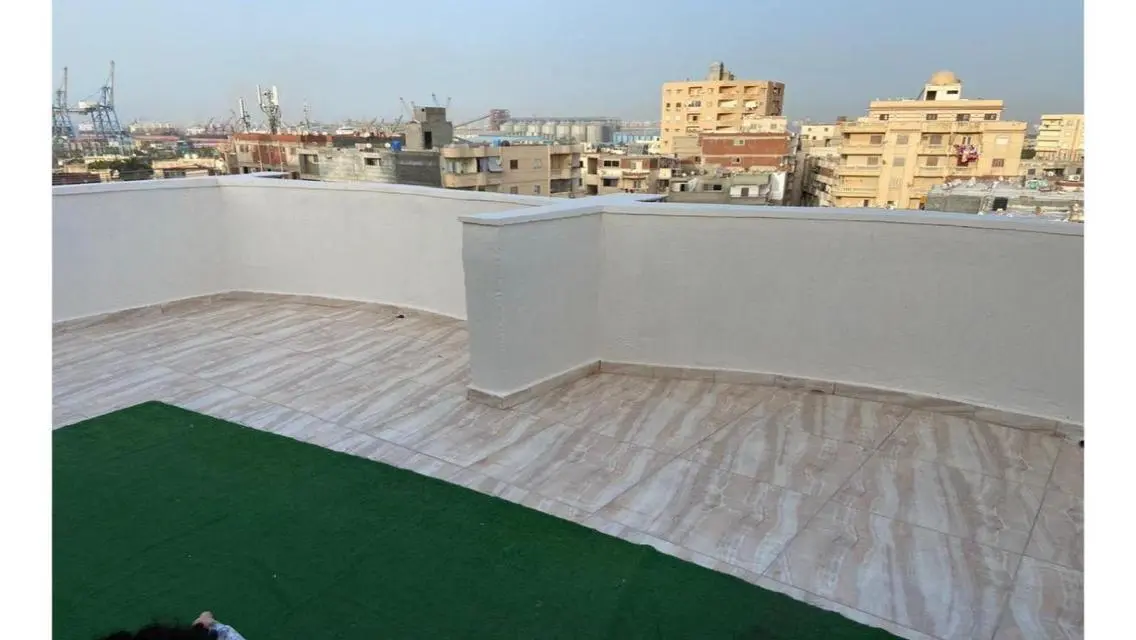 روف فاخر للبيع في العجمي، الإسكندرية