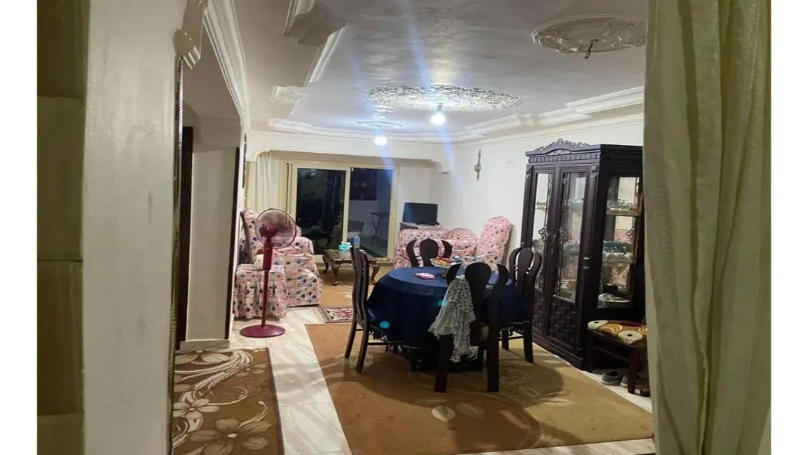 روف فاخر للبيع في العجمي، الإسكندرية