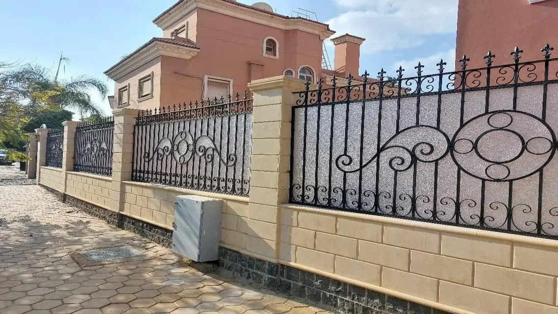 فيلا للبيع في كمبوند ستيلا نيو كاير التجمع الأول