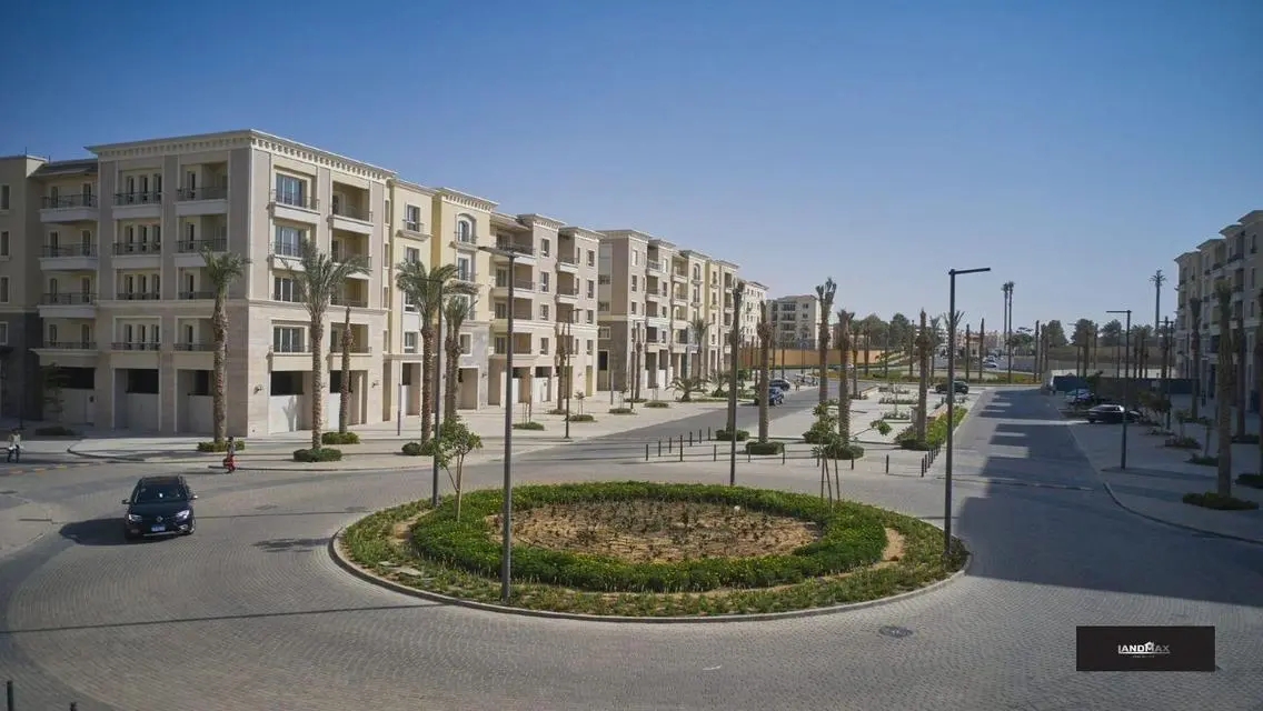 Luxury Apartment 156 sqm with Study Room in the Heart of the City