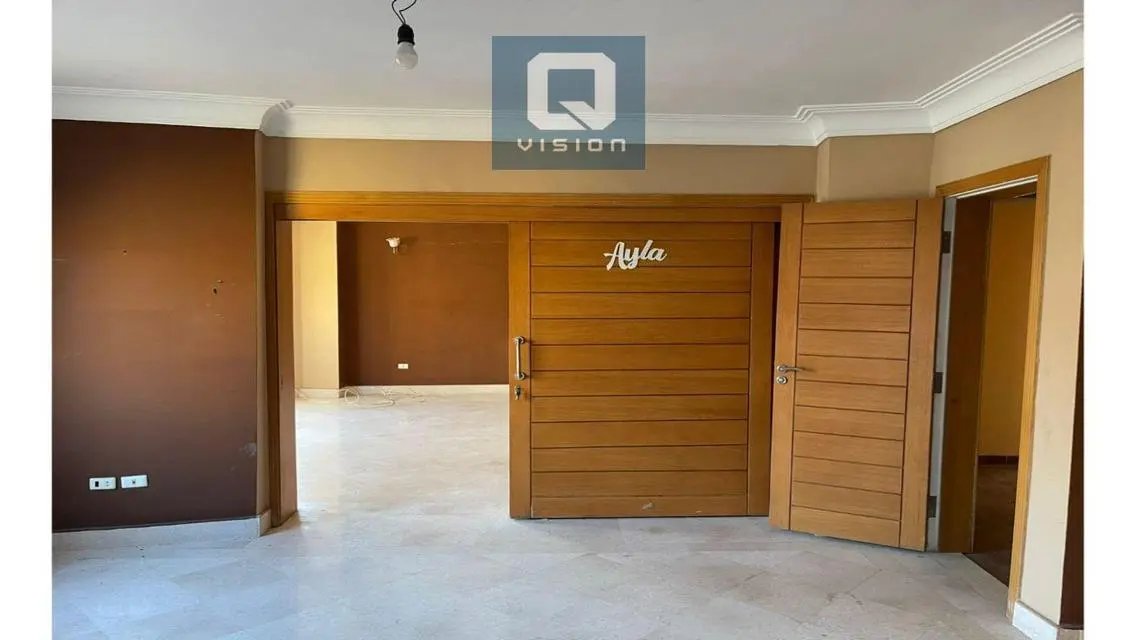 Apartment for sale in Grand City Compound