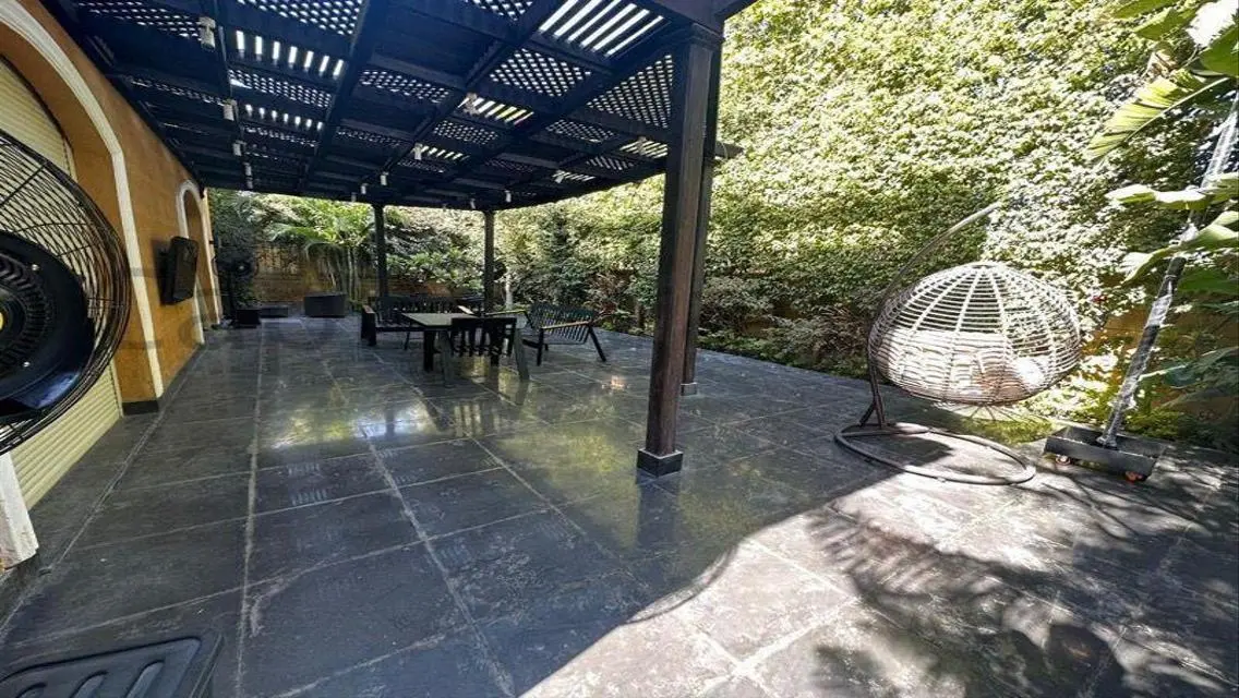 Luxury Villa for Sale with Spacious Layout