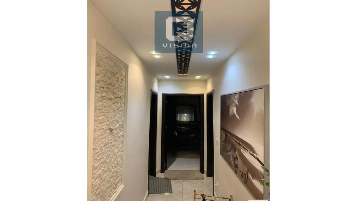 Apartment for sale in Al hadaba Al wosta.