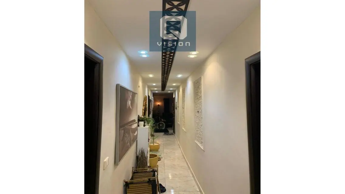 Apartment for sale in Al hadaba Al wosta.