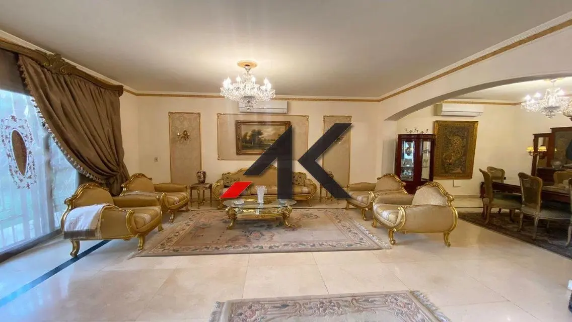 Luxurious Mansion with Private Garden and Pool