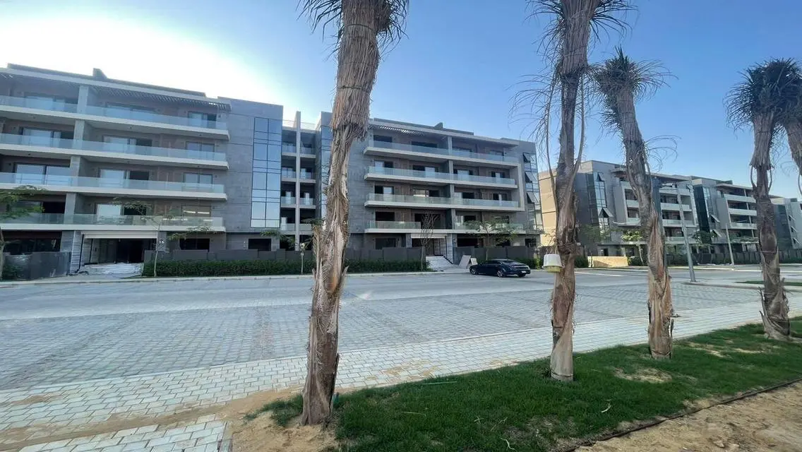 Luxury Villa for Sale with Private Pool and Garden