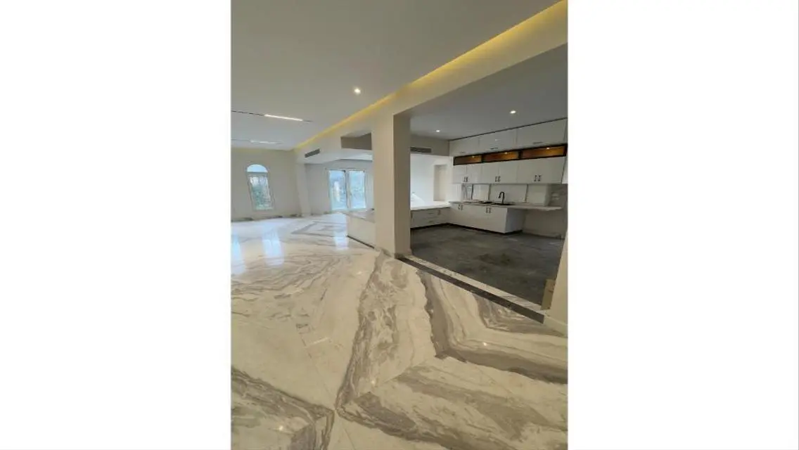 Luxury Property with Spacious Garden