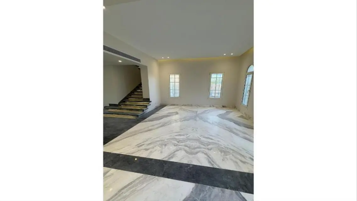 Luxury Property with Spacious Garden