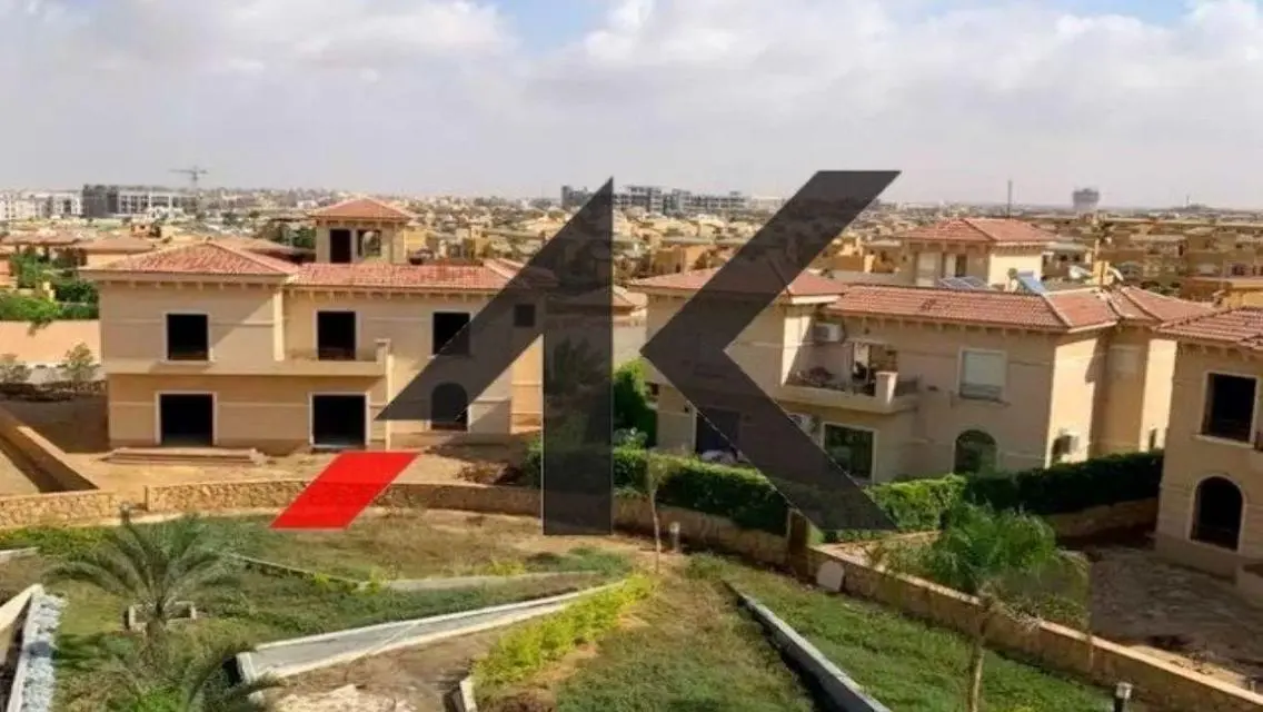 بموقع مميز فيلا 630 متر للبيع في ريحانة