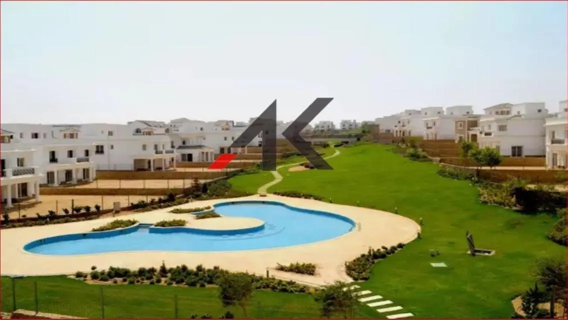 شقة فاخرة ذات إطلالة مميزة للبيع