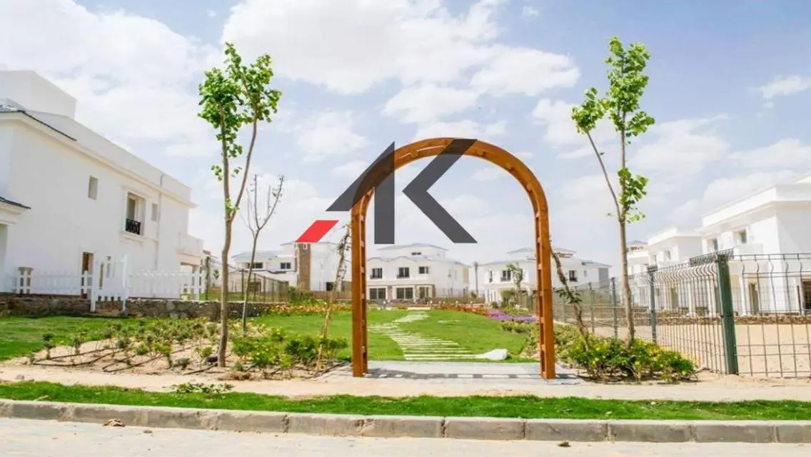 شقة فاخرة ذات إطلالة مميزة للبيع