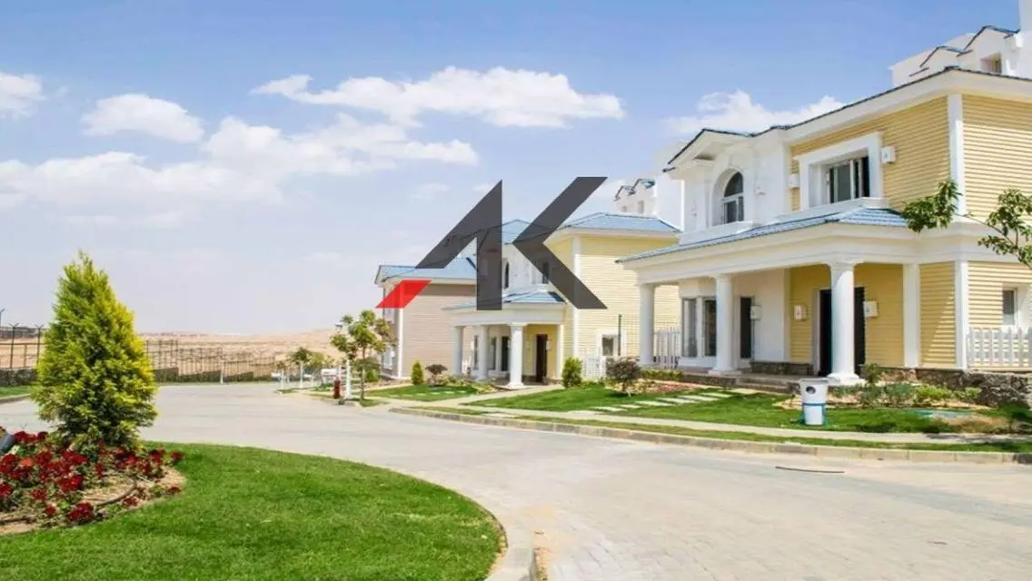 شقة فاخرة ذات إطلالة مميزة للبيع