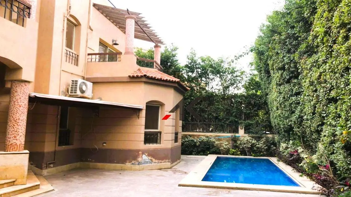 Luxury Villa for Sale with Private Garden and Pool
