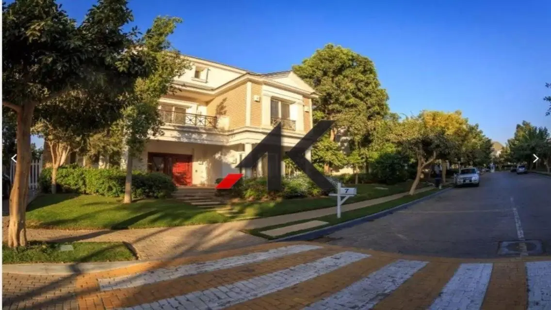 Luxury Apartment for Sale - 200 sqm