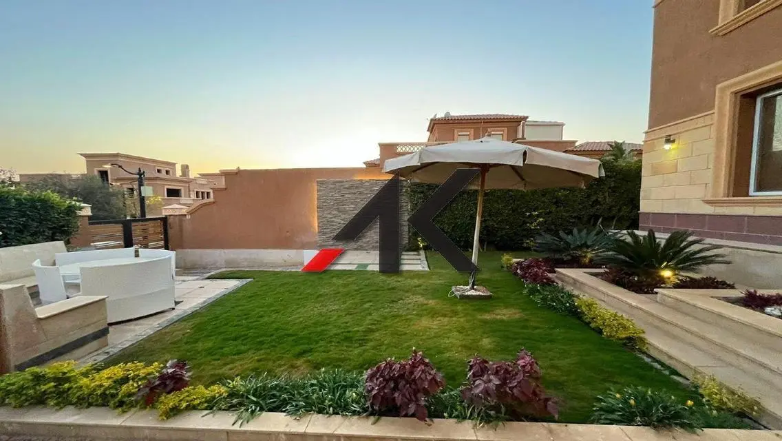 Amazing  Twin with pool For Sale in La Nuova Vista