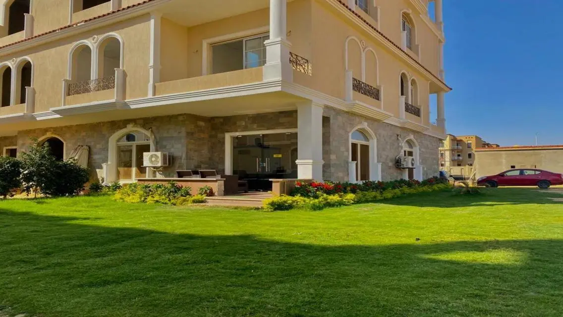 Luxury Villa with Private Garden and Pool