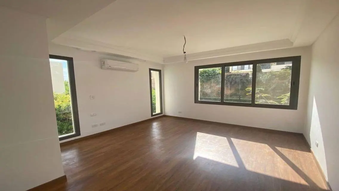 Luxury Apartment in Six West Sodic Project