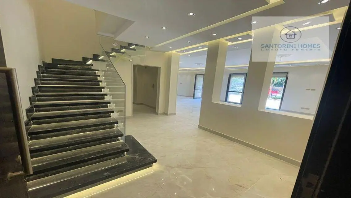 Duplex Semi Furnished  For Rent In Eastown