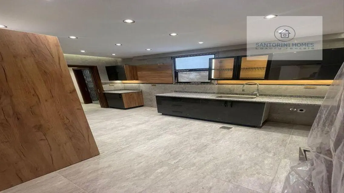 Duplex Semi Furnished  For Rent In Eastown