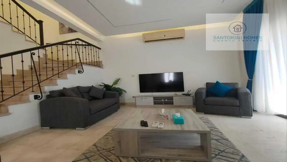 Luxury Santorini Apartment for Rent