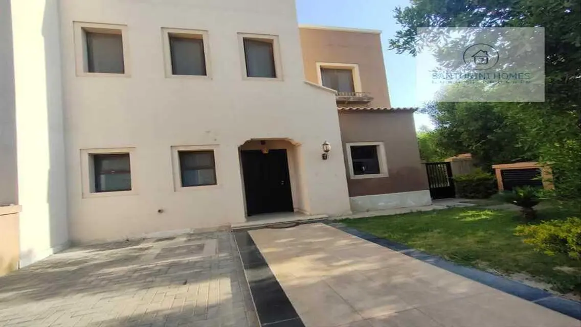 Luxury Santorini Apartment for Rent