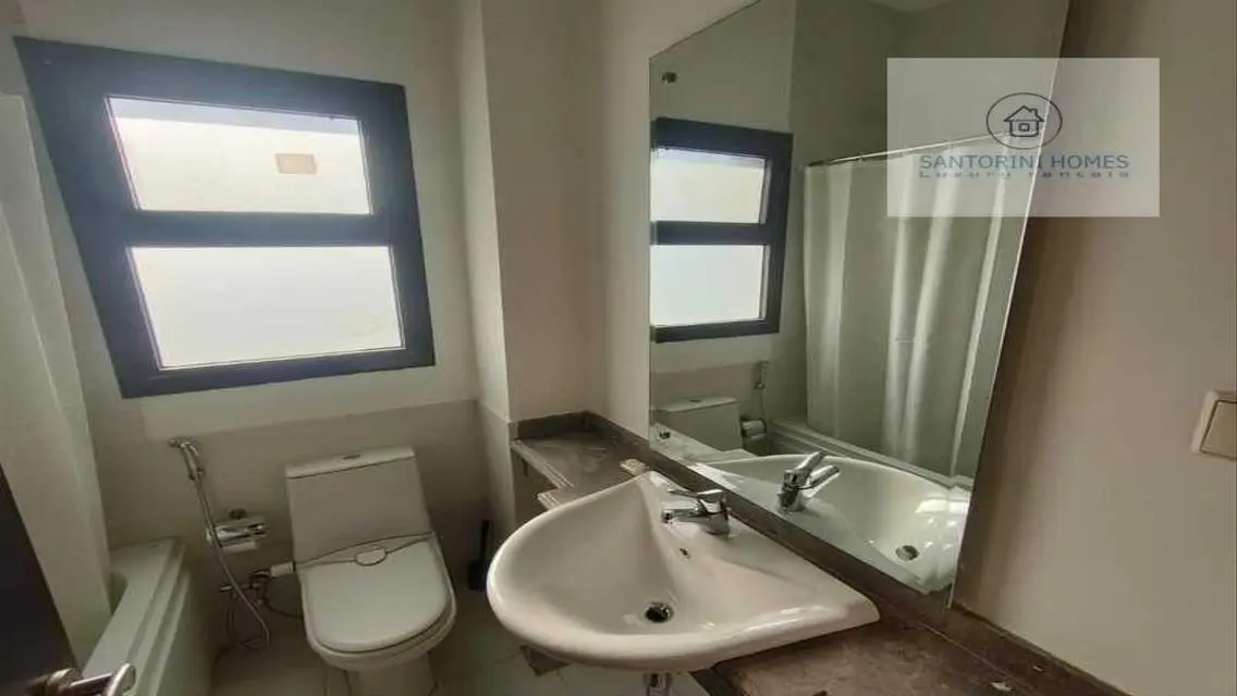 Luxury Santorini Apartment for Rent