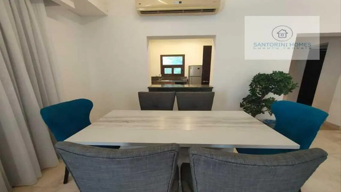 Luxury Santorini Apartment for Rent